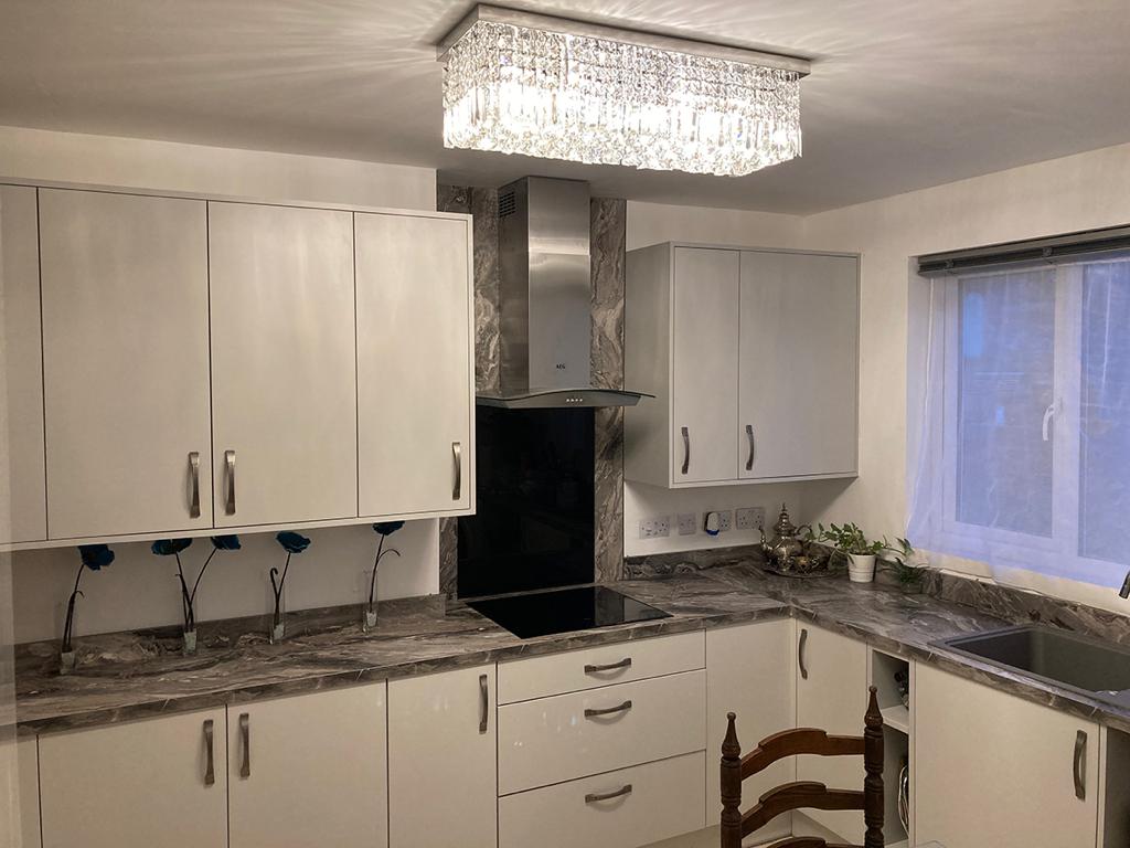 3 bed property renovation (SO53)